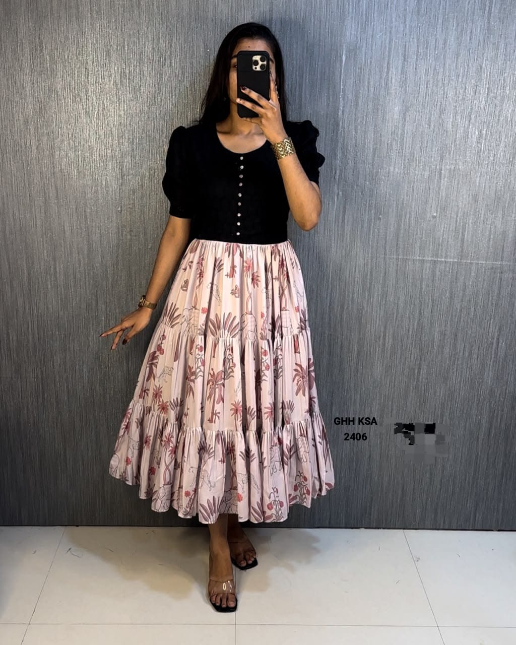 Premium Hakuba Muslin Gown